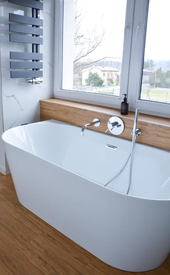 Luxury Apartment With Private Sauna Pod Javorovym Trinec Kültér fotó